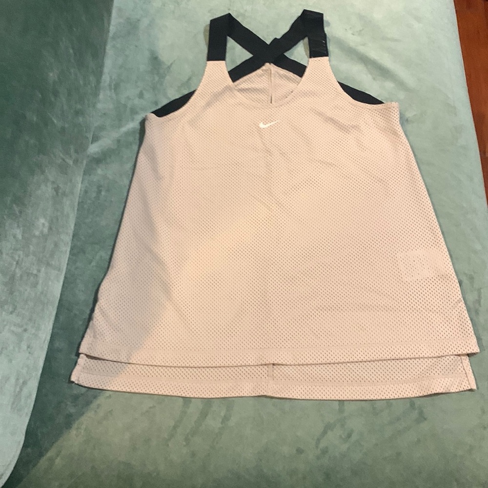 Nike tank